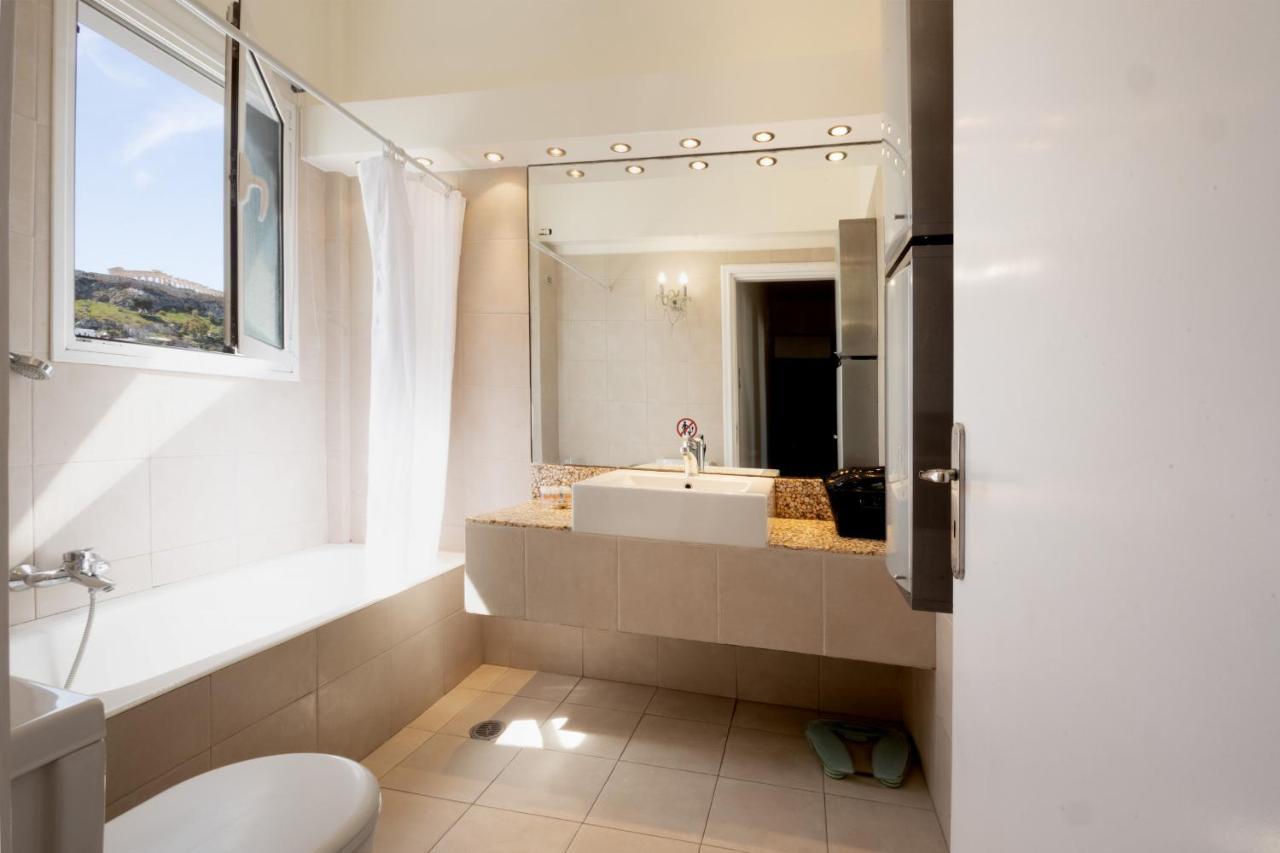 3 Bdr Apt Incredible Acropolis View Атина Екстериор снимка